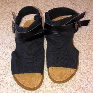 Black sandals
